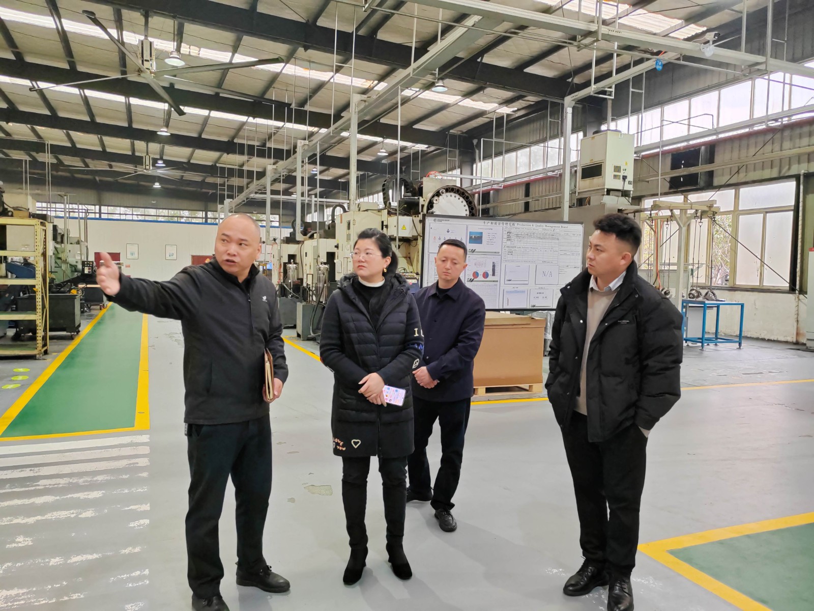 政企协同,实现共赢--绵阳市游仙高新区投促局领导莅临四川威斯卡特考察调研